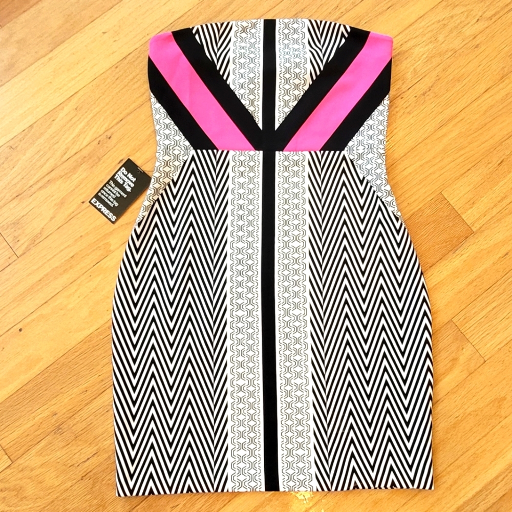 Strapless Express Dress